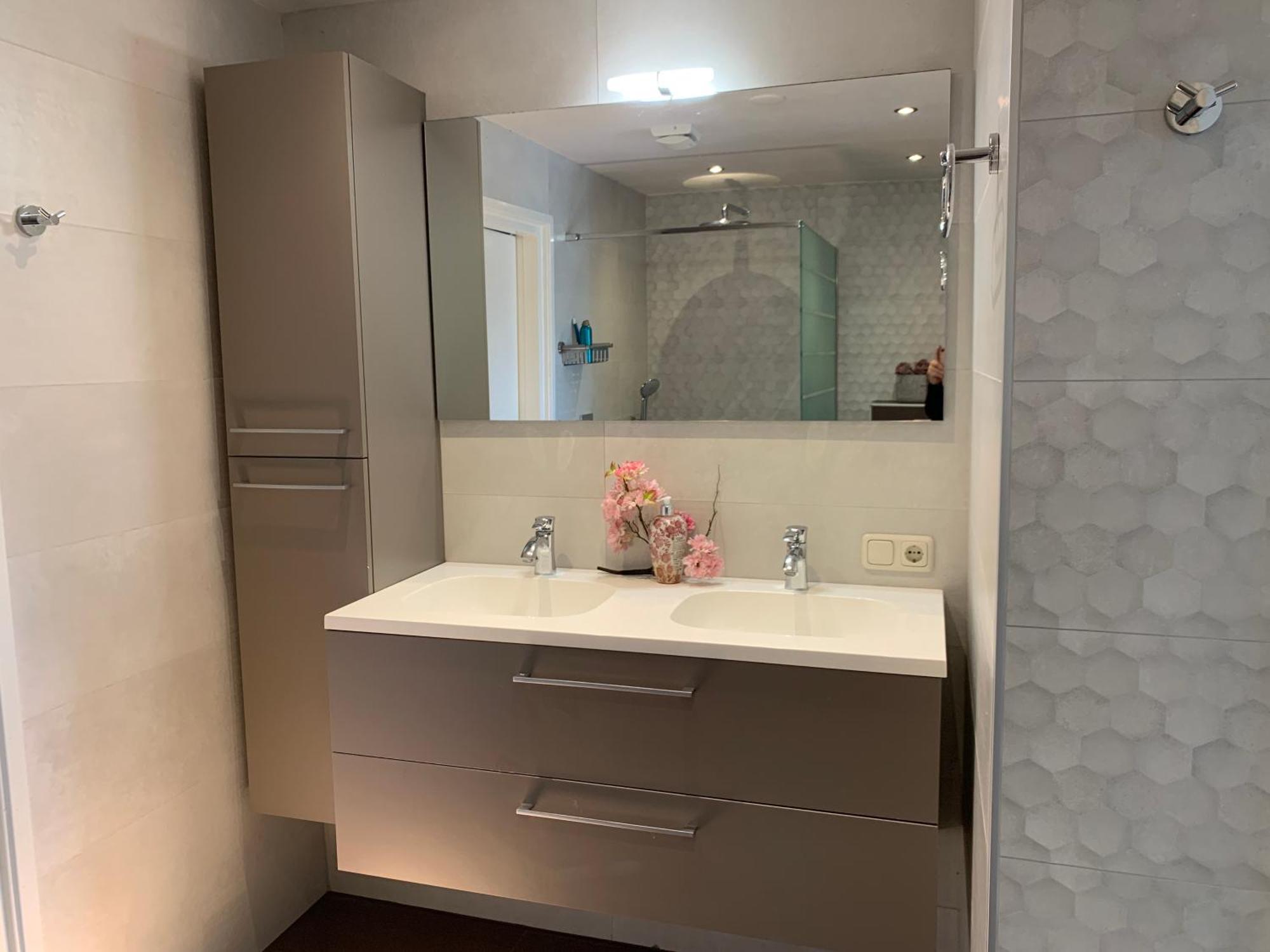 Comfortabele Familie Suite Met 2 Slk, Speelzolder, Balkon, Airco Den Ham Buitenkant foto