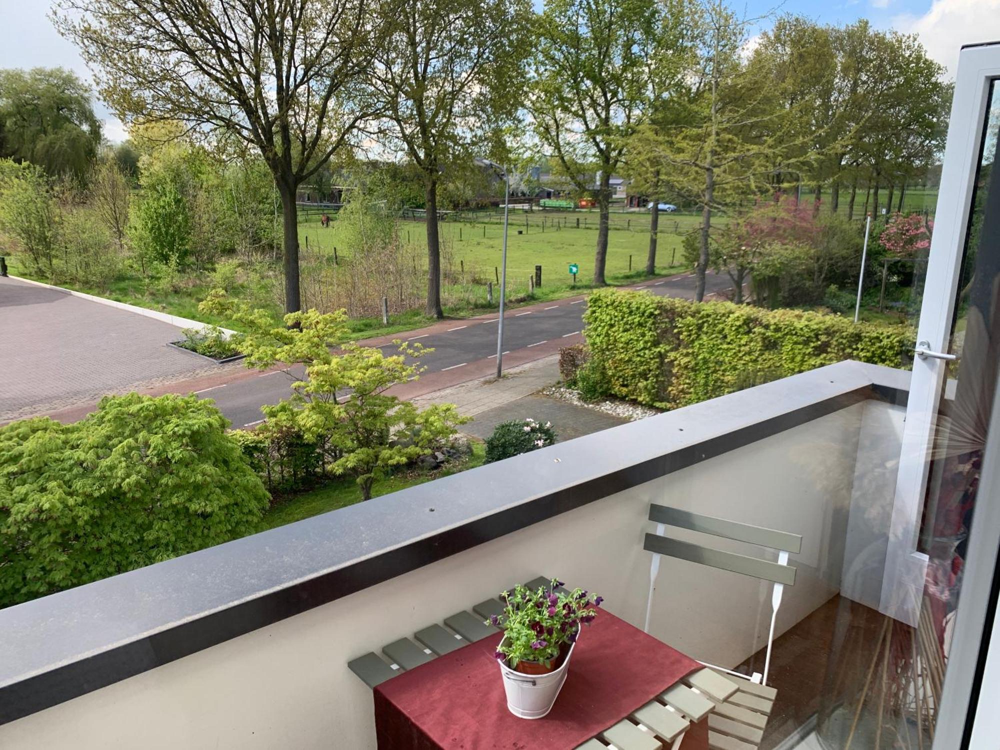 Comfortabele Familie Suite Met 2 Slk, Speelzolder, Balkon, Airco Den Ham Buitenkant foto